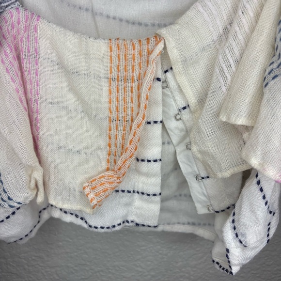 Striped Ruffle Crop Top - Picture 3 of 3